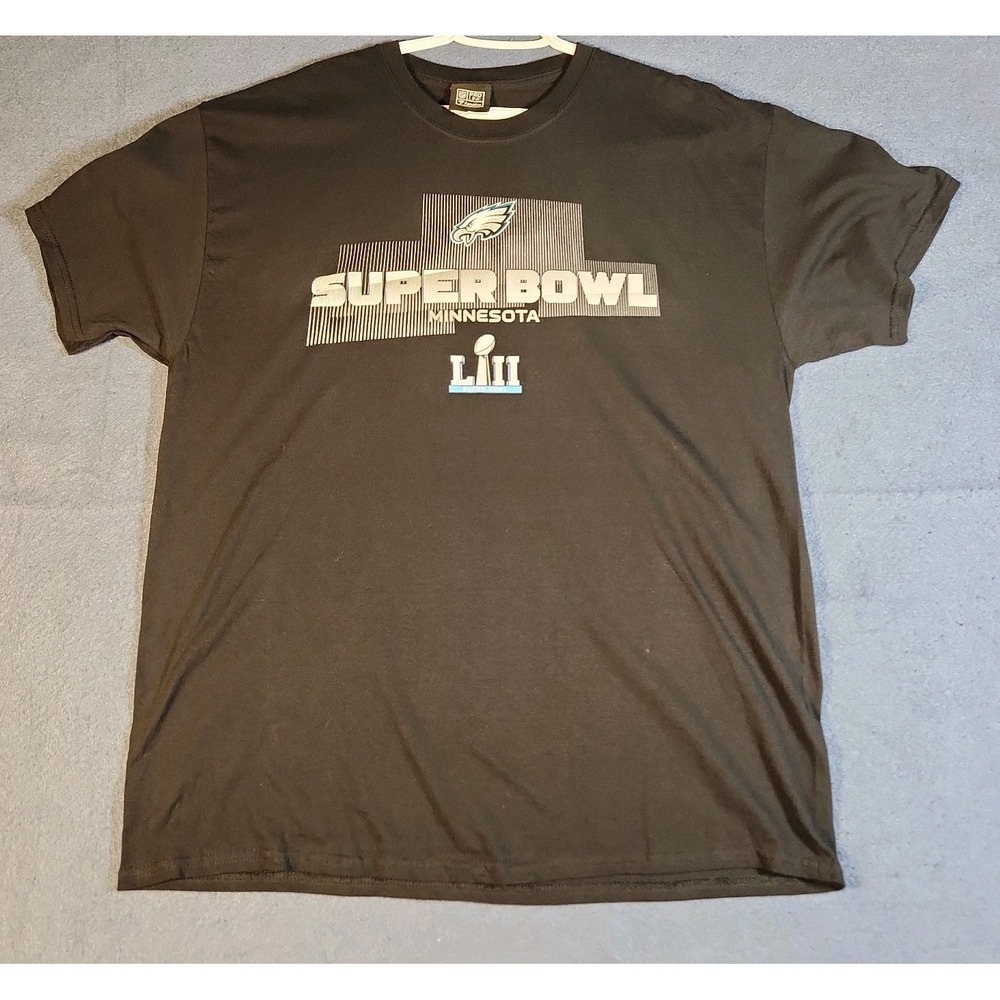 Super Bowl LII T-Shirt Philadelphia Eagles Size Men's XL Minnesota NFL Football